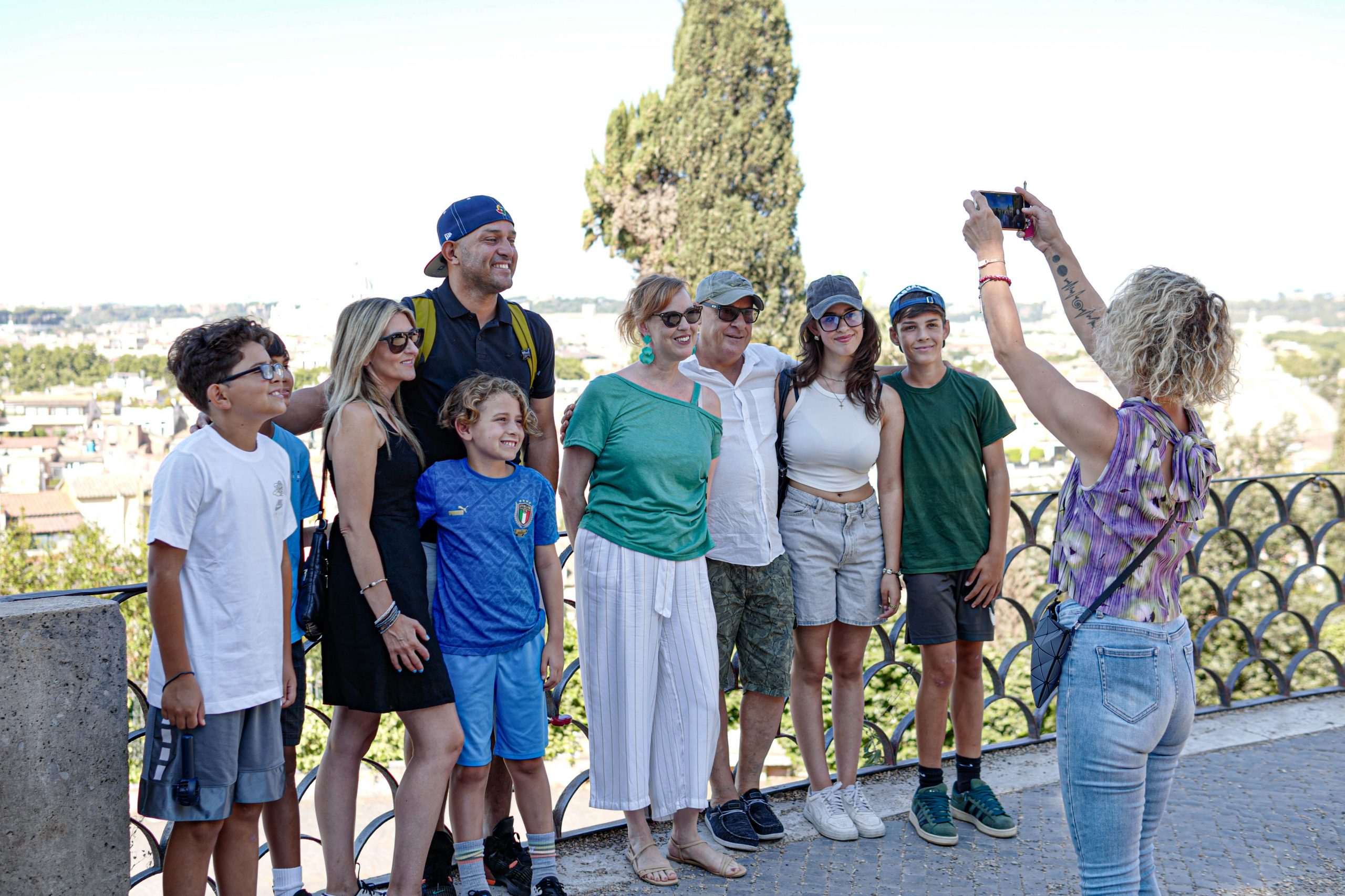 Foto-famiglia-Sofia-shooting-al-Pincetto-scaled